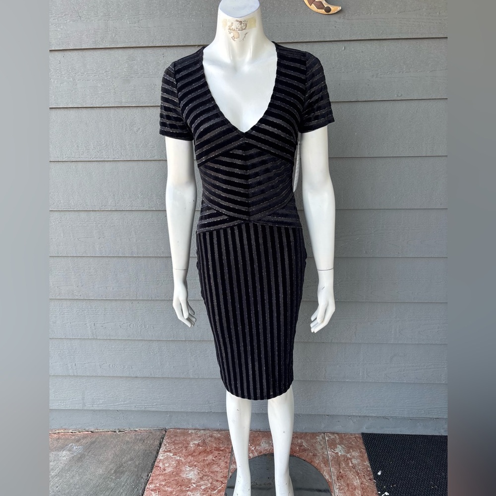Hera Collection Black Striped Midi Dress
